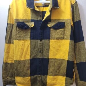 American Eagle Outfitters Yellow and Black Plaid Shirt